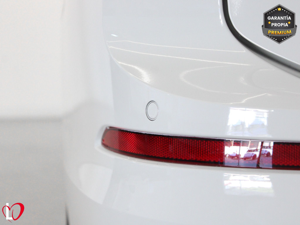 VOLKSWAGEN GOLF VARIANT 2.0 TDI LIFE 6 VEL 115 de segunda mano