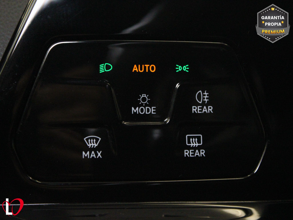 VOLKSWAGEN GOLF VARIANT 2.0 TDI LIFE 6 VEL 115 de segunda mano