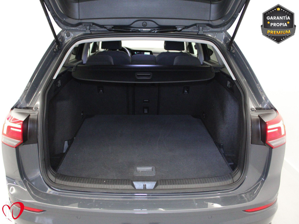 VOLKSWAGEN GOLF VARIANT 2.0 TDI LIFE 6 VEL 115 de segunda mano