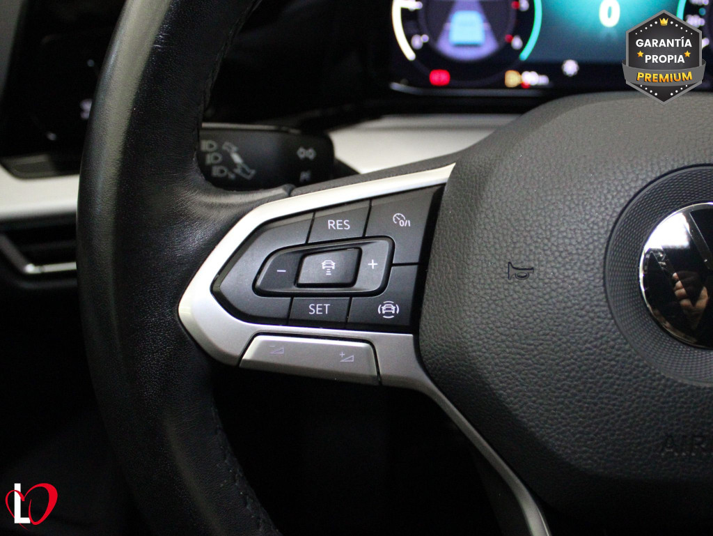 VOLKSWAGEN GOLF VARIANT 2.0 TDI LIFE 6 VEL 115 de segunda mano