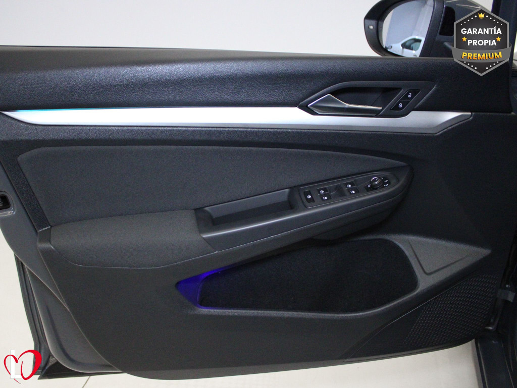 VOLKSWAGEN GOLF VARIANT 2.0 TDI LIFE 6 VEL 115 de segunda mano