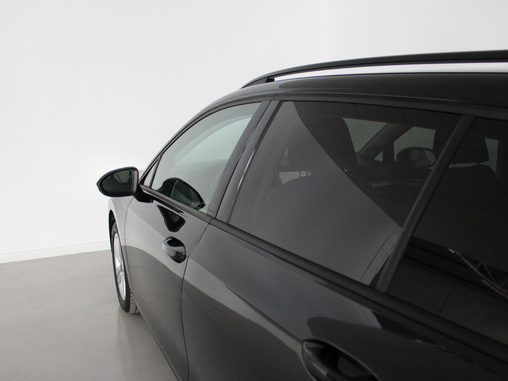 VOLKSWAGEN GOLF VARIANT 2.0 TDI LIFE 6 VEL 115 de segunda mano