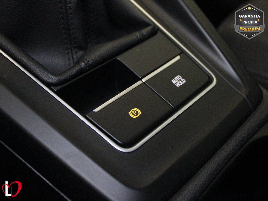 VOLKSWAGEN GOLF VARIANT 2.0 TDI LIFE 6 VEL 115 de segunda mano