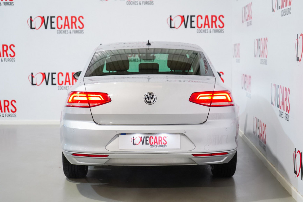 VOLKSWAGEN PASSAT 2.0 TDI ADVANCE 150 de segunda mano