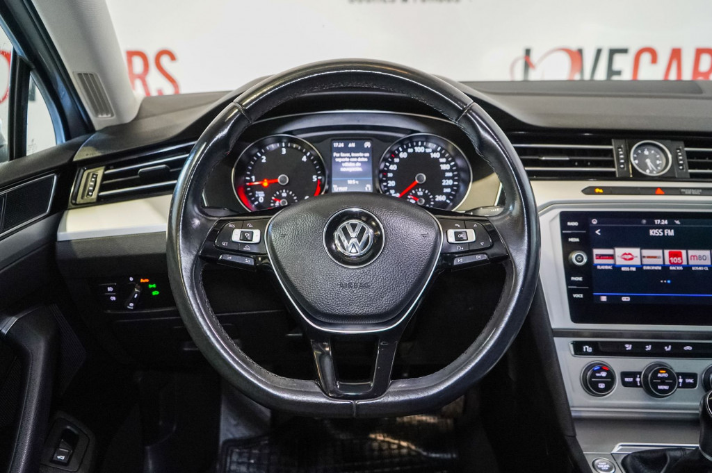 VOLKSWAGEN PASSAT 2.0 TDI ADVANCE 150 de segunda mano