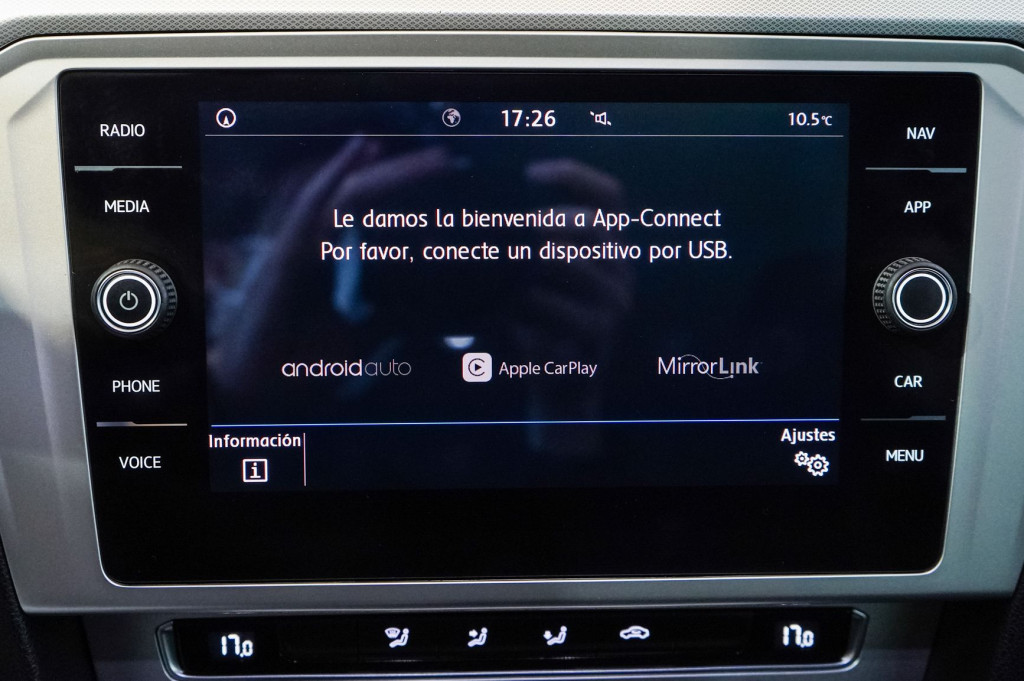 VOLKSWAGEN PASSAT 2.0 TDI ADVANCE 150 de segunda mano