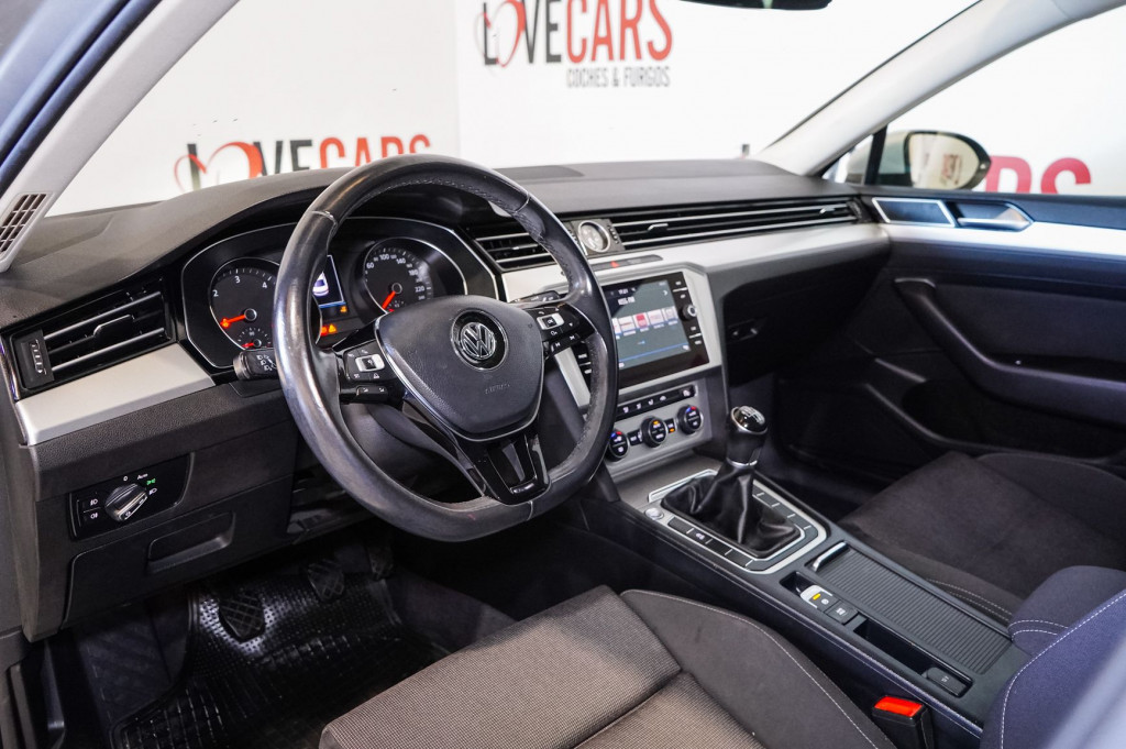 VOLKSWAGEN PASSAT 2.0 TDI ADVANCE 150 de segunda mano