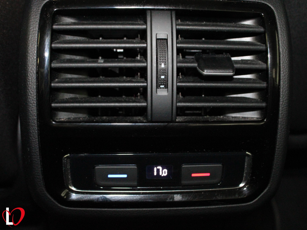 VOLKSWAGEN PASSAT 2.0 TDI ADVANCE BMT 150 de segunda mano
