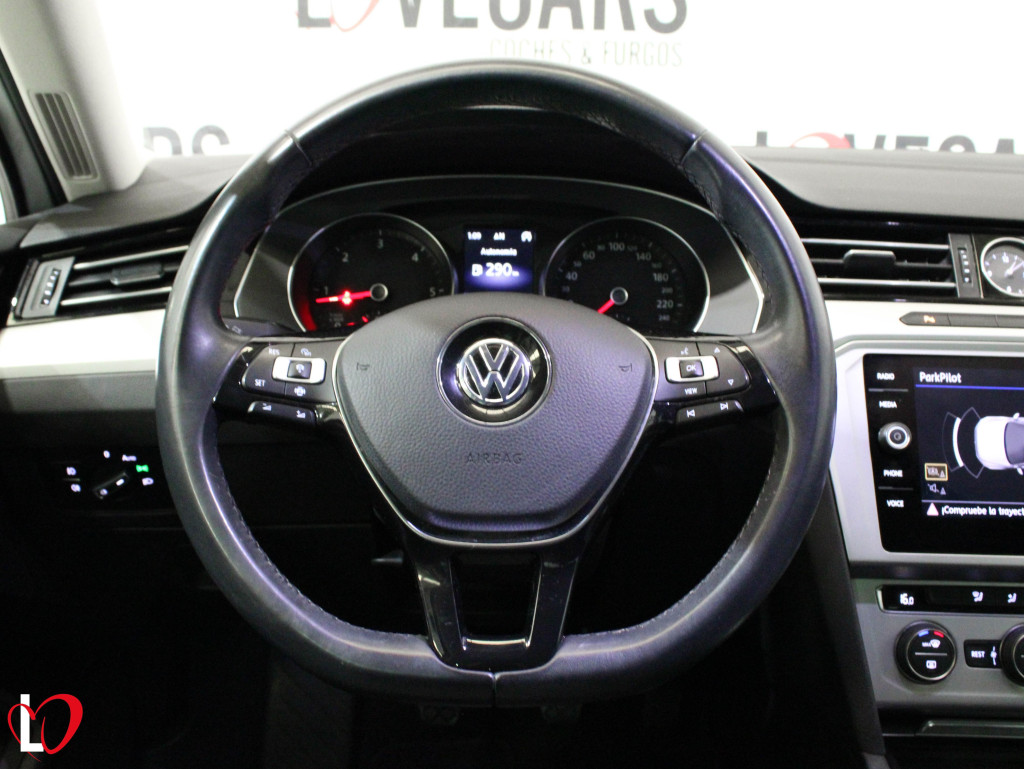 VOLKSWAGEN PASSAT 2.0 TDI ADVANCE BMT 150 de segunda mano