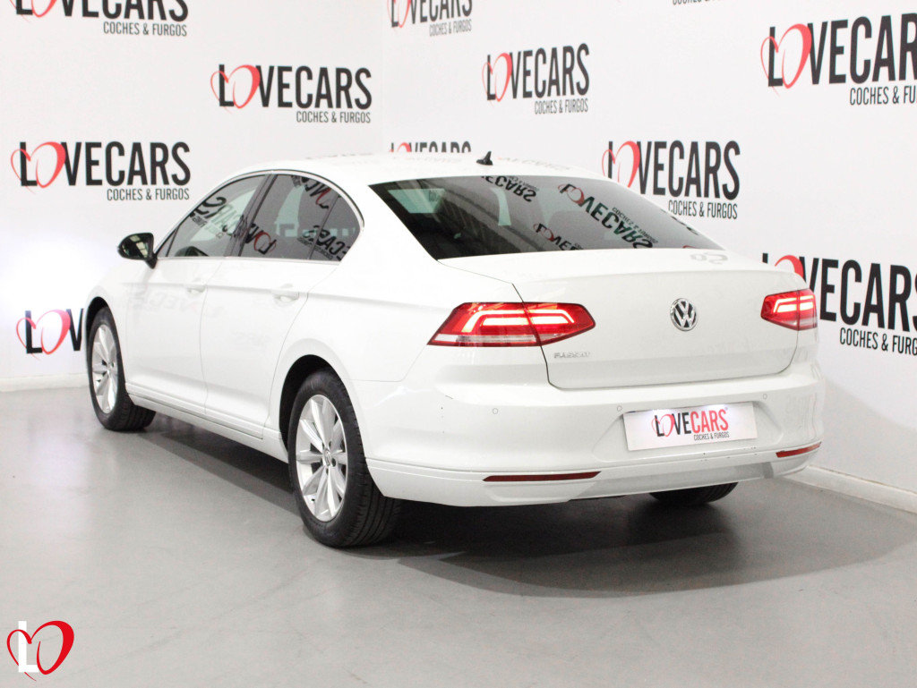 VOLKSWAGEN PASSAT 2.0 TDI ADVANCE BMT 150 de segunda mano
