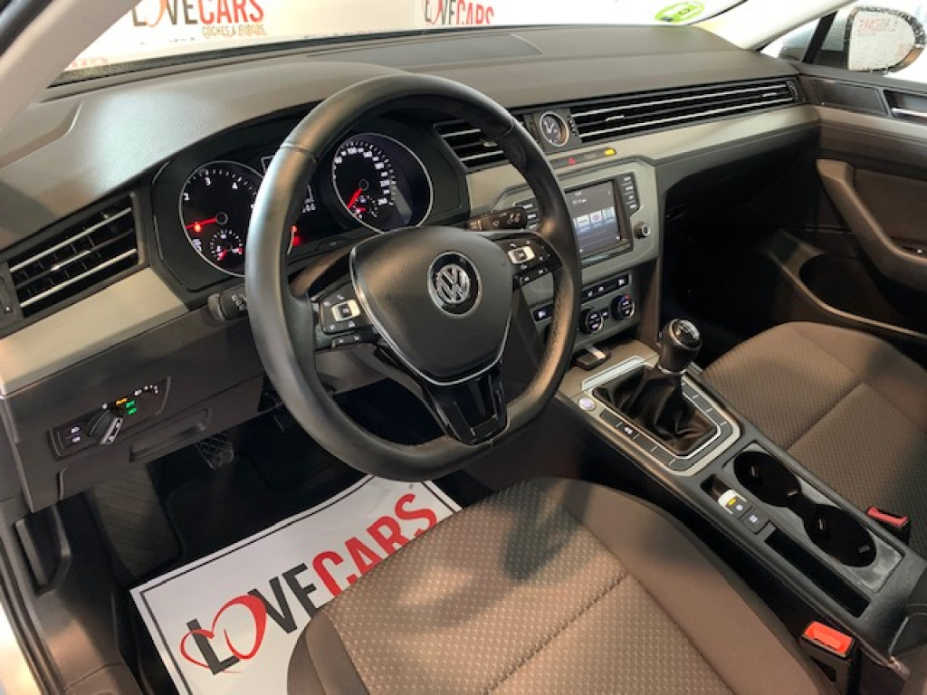 VOLKSWAGEN PASSAT 2.0 TDI BMT EDITION 150CV  de segunda mano