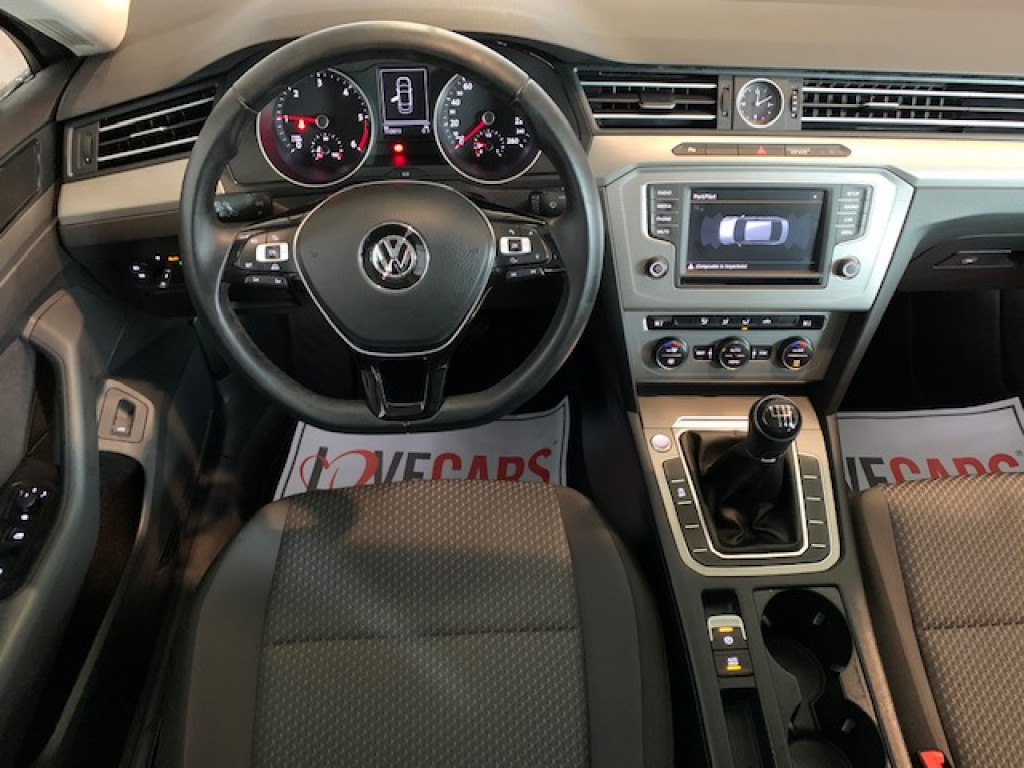 VOLKSWAGEN PASSAT 2.0 TDI BMT EDITION 150CV  de segunda mano