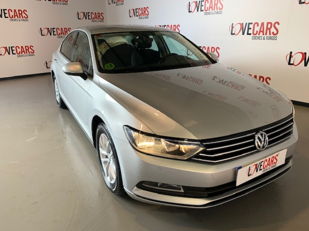 VOLKSWAGEN PASSAT 2.0 TDI BMT EDITION 150CV  de segunda mano