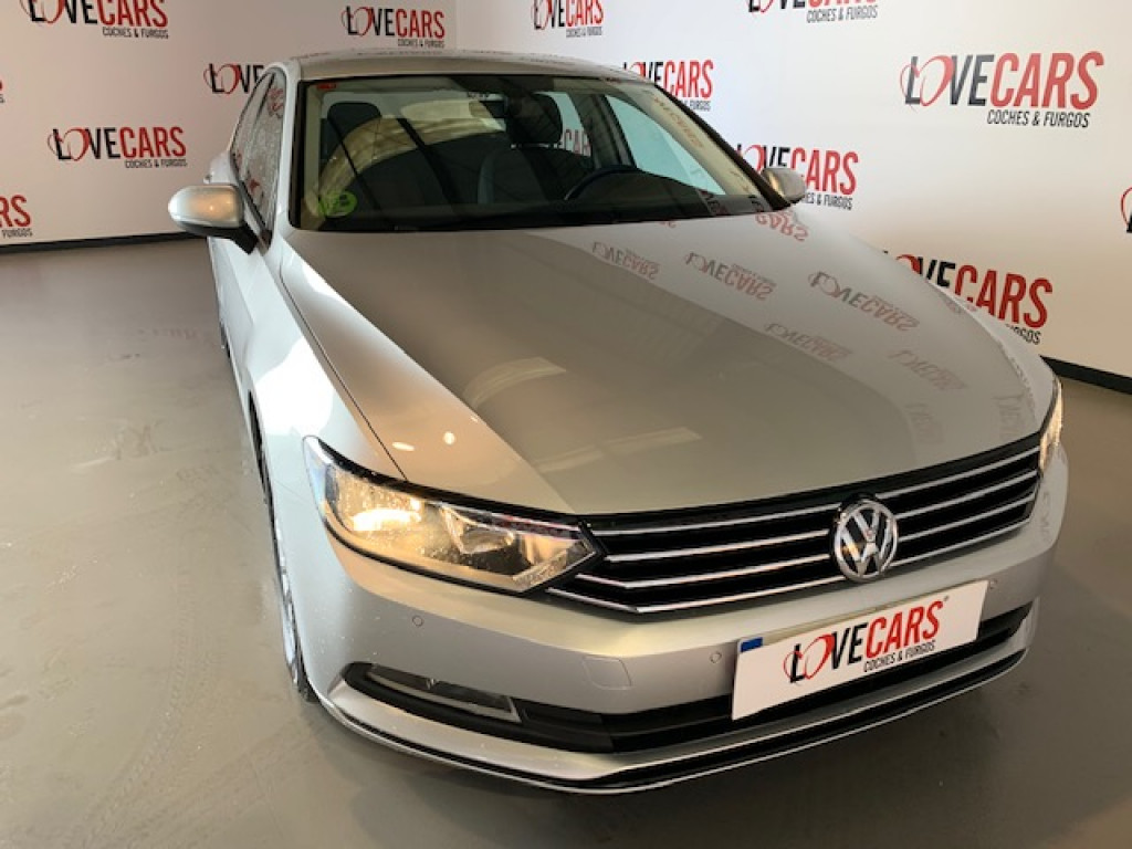 VOLKSWAGEN PASSAT 2.0 TDI BMT EDITION 150CV  de segunda mano