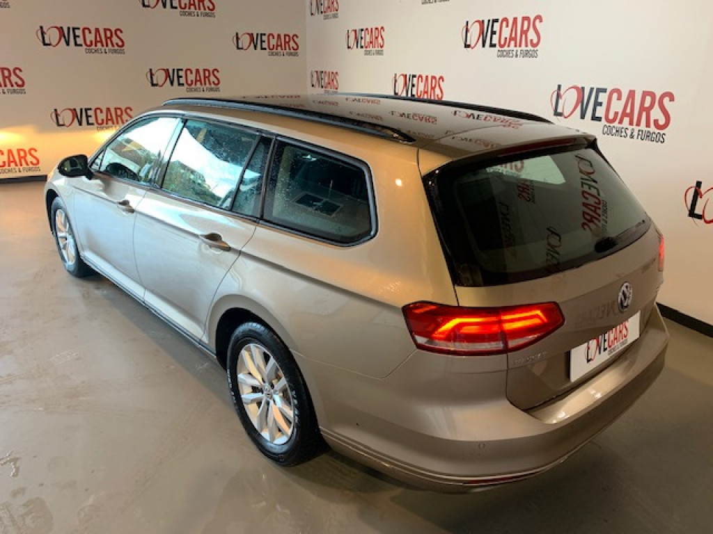 VOLKSWAGEN PASSAT 2.0 TDI BMT VARIANT EDITION 150CV de segunda mano