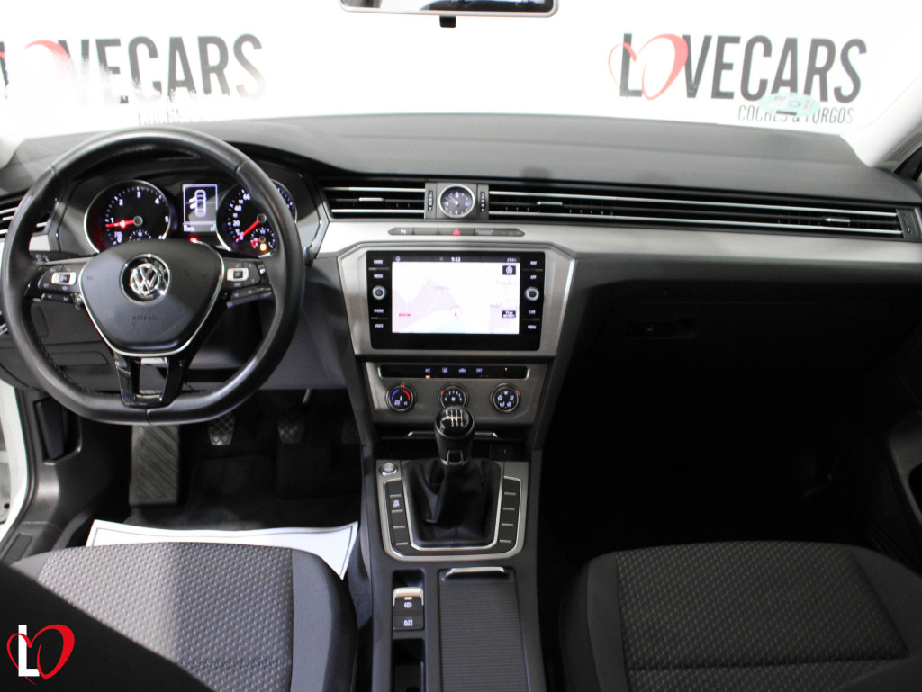 VOLKSWAGEN PASSAT 2.0 TDI EDITION 6 VEL 150 de segunda mano