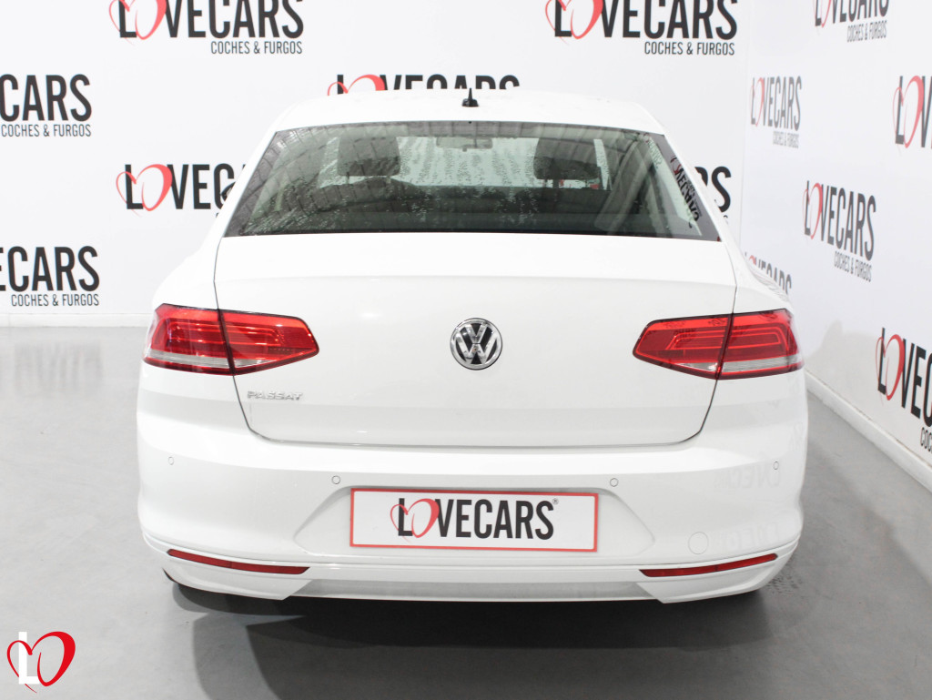 VOLKSWAGEN PASSAT 2.0 TDI EDITION 6 VEL 150 de segunda mano