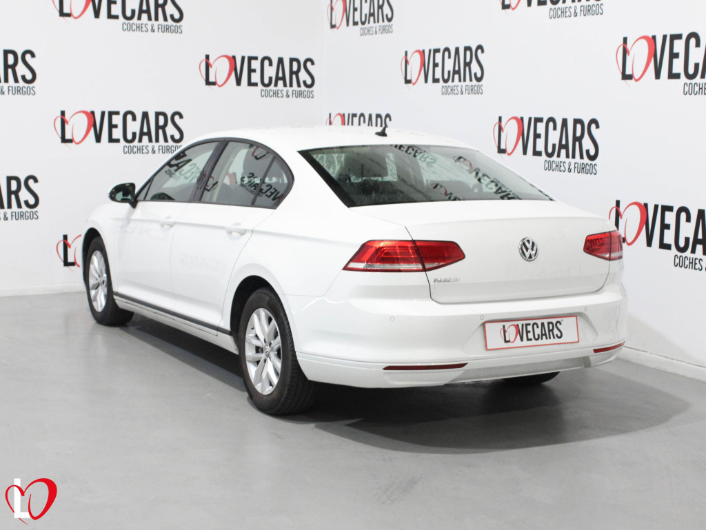 VOLKSWAGEN PASSAT 2.0 TDI EDITION 6 VEL 150 de segunda mano