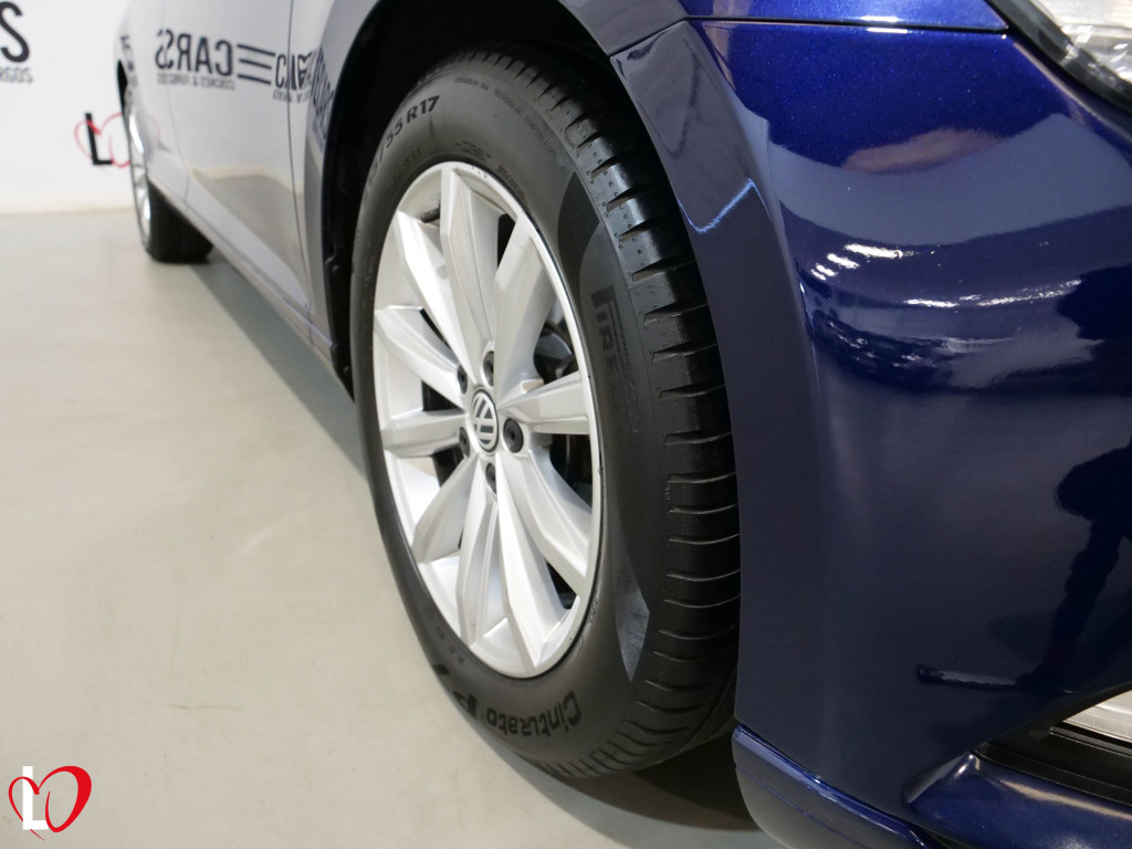 VOLKSWAGEN PASSAT VARIANT 2.0 TDI ADVANCE 6 VEL 150 de segunda mano