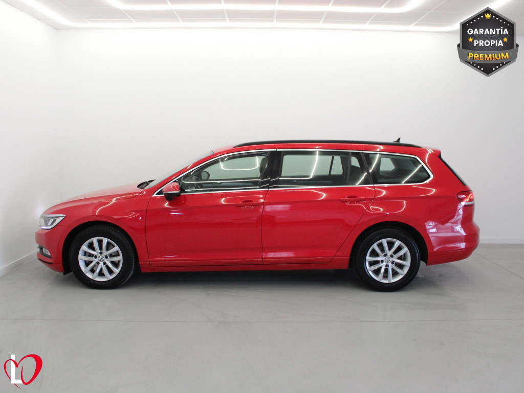 VOLKSWAGEN PASSAT VARIANT 2.0 TDI DSG-6 COMFORTLINE 150 de segunda mano