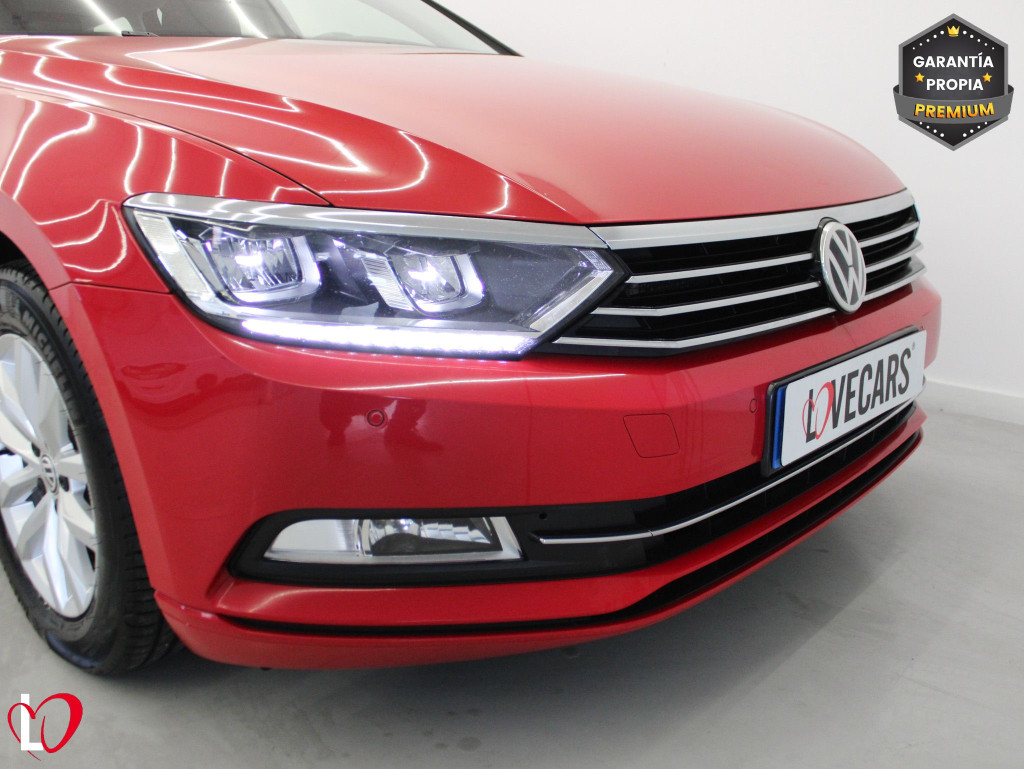 VOLKSWAGEN PASSAT VARIANT 2.0 TDI DSG-6 COMFORTLINE 150 de segunda mano