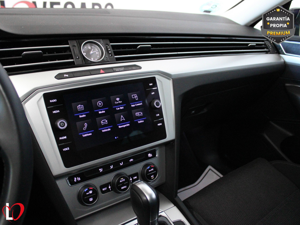 VOLKSWAGEN PASSAT VARIANT 2.0 TDI DSG ADVANCE 150 de segunda mano