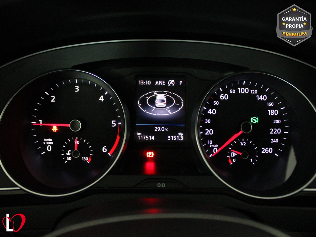 VOLKSWAGEN PASSAT VARIANT 2.0 TDI DSG ADVANCE 150 de segunda mano