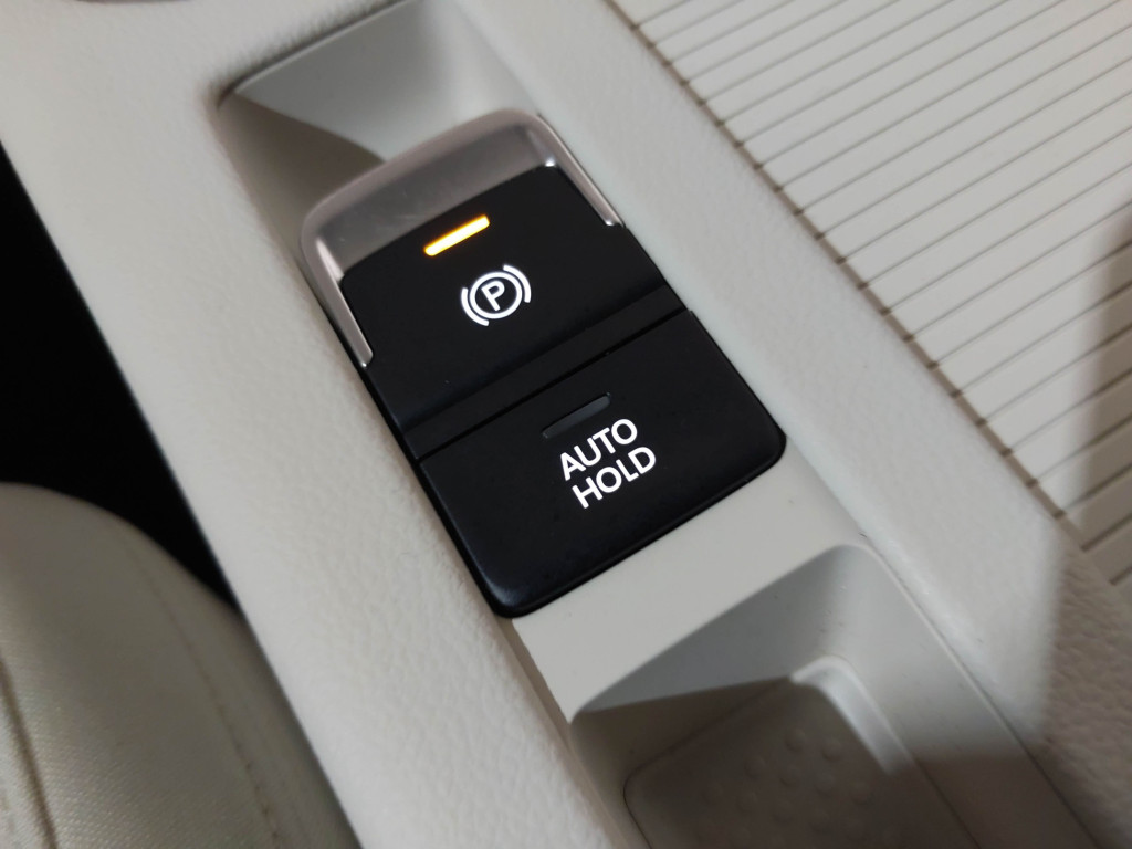 VOLKSWAGEN PASSAT VARIANT 2.0 TDI DSG ADVANCE 150 de segunda mano