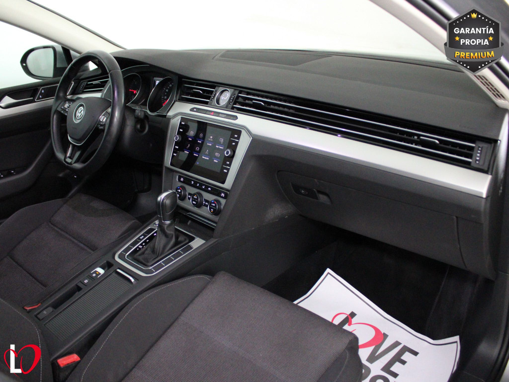 VOLKSWAGEN PASSAT VARIANT 2.0 TDI DSG ADVANCE 150 de segunda mano