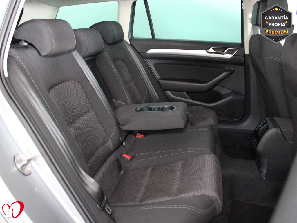 VOLKSWAGEN PASSAT VARIANT 2.0 TDI DSG ADVANCE 150 de segunda mano