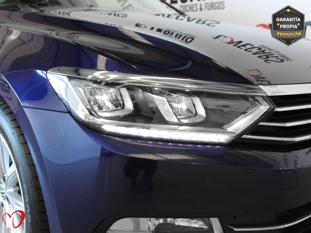 VOLKSWAGEN PASSAT VARIANT 2.0 TDI DSG ADVANCE 150 de segunda mano