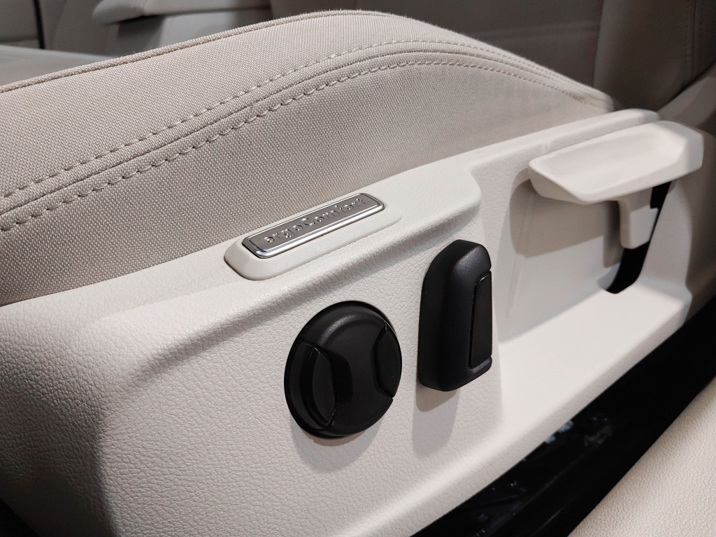 VOLKSWAGEN PASSAT VARIANT 2.0 TDI DSG ADVANCE 150 de segunda mano