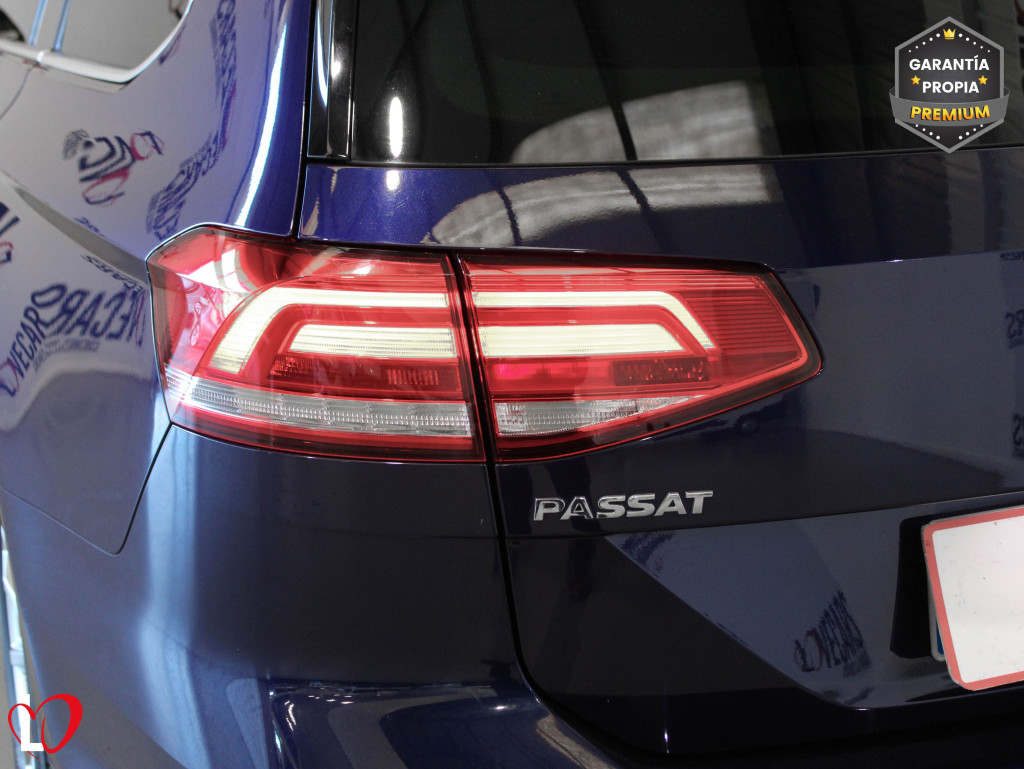 VOLKSWAGEN PASSAT VARIANT 2.0 TDI DSG ADVANCE 150 de segunda mano