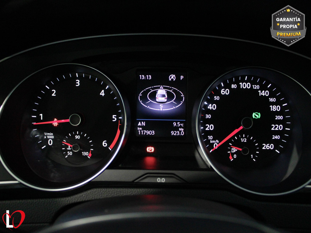 VOLKSWAGEN PASSAT VARIANT 2.0 TDI DSG ADVANCE 150 de segunda mano