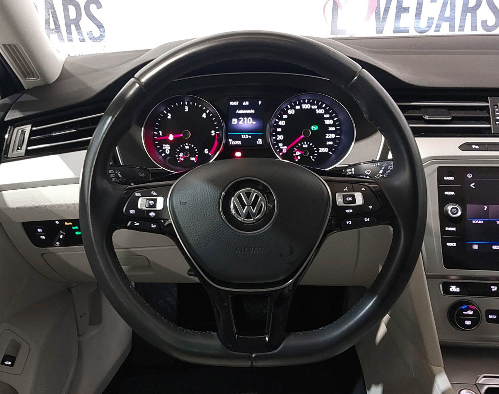 VOLKSWAGEN PASSAT VARIANT 2.0 TDI DSG ADVANCE 150 de segunda mano