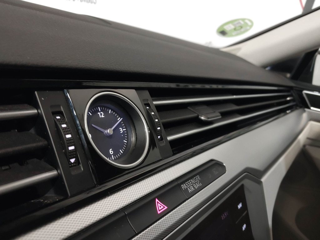 VOLKSWAGEN PASSAT VARIANT 2.0 TDI DSG ADVANCE 150 de segunda mano