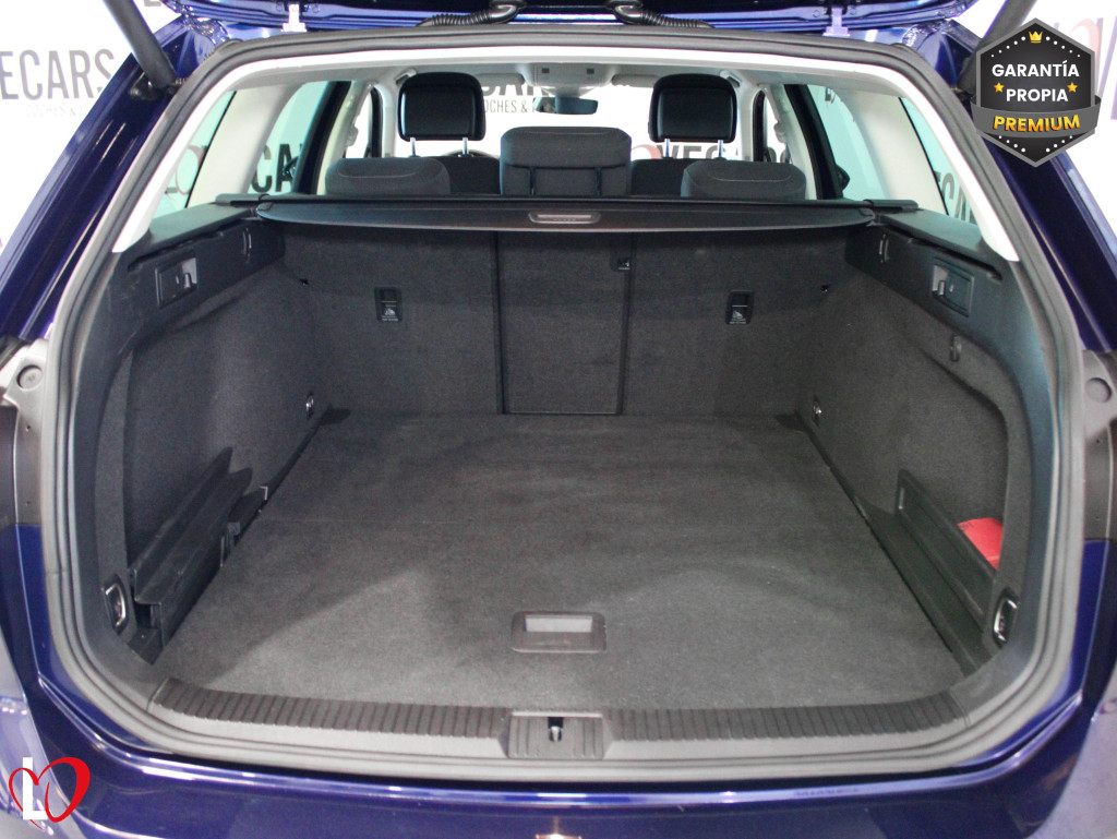 VOLKSWAGEN PASSAT VARIANT 2.0 TDI DSG ADVANCE 150 de segunda mano
