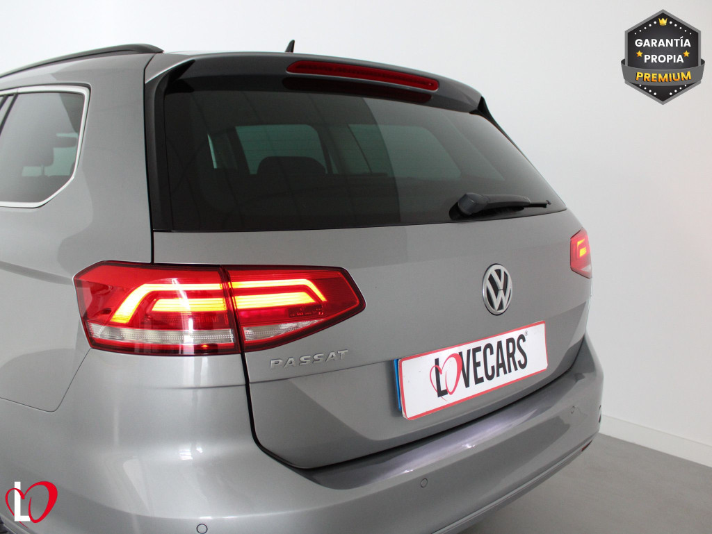 VOLKSWAGEN PASSAT VARIANT 2.0 TDI DSG ADVANCE 150 de segunda mano