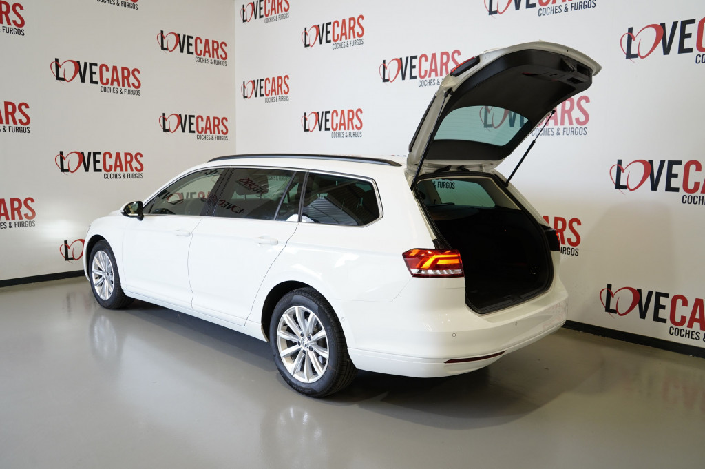 VOLKSWAGEN PASSAT VARIANT 2.0 TDI DSG ADVANCE BMT 150 de segunda mano