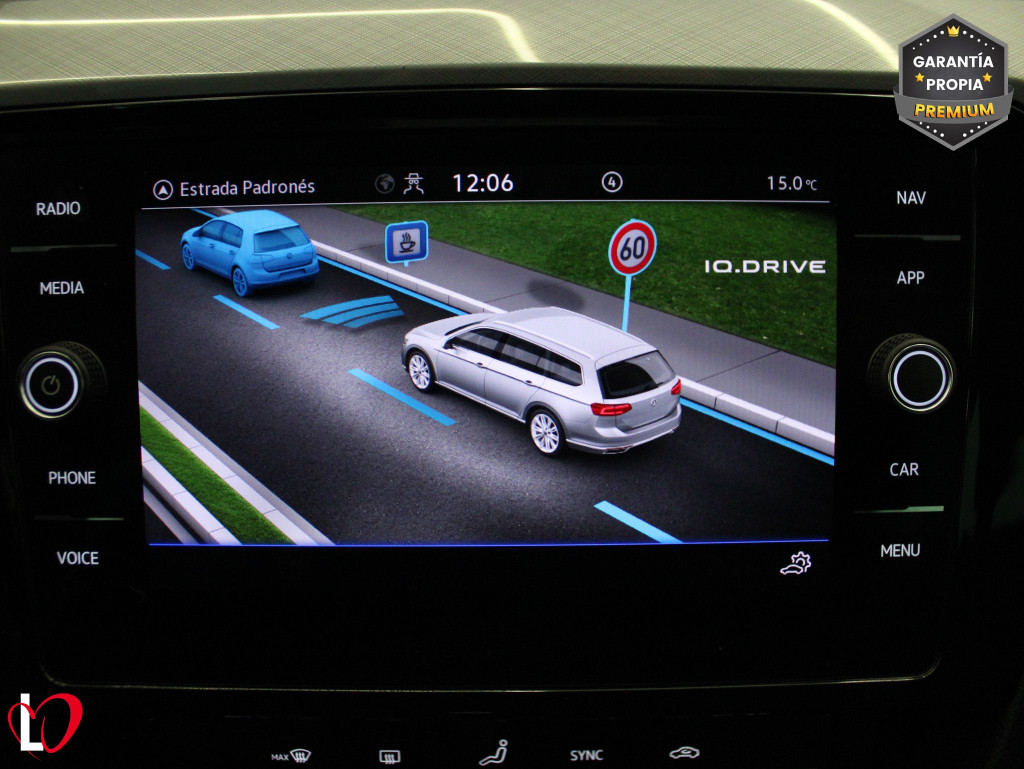 VOLKSWAGEN PASSAT VARIANT 2.0 TDI DSG EXECUTIVE 150 de segunda mano