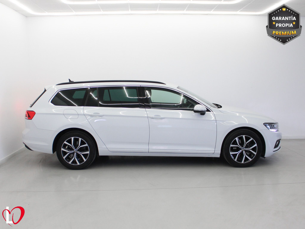 VOLKSWAGEN PASSAT VARIANT 2.0 TDI DSG EXECUTIVE 150 de segunda mano