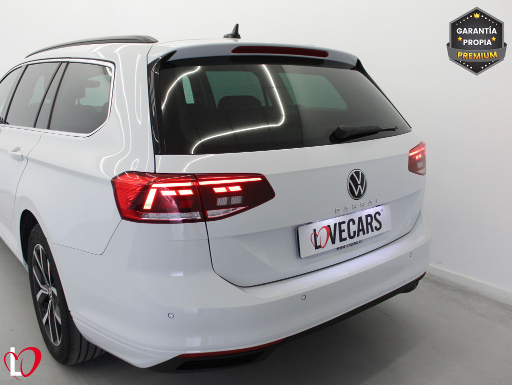VOLKSWAGEN PASSAT VARIANT 2.0 TDI DSG EXECUTIVE 150 de segunda mano