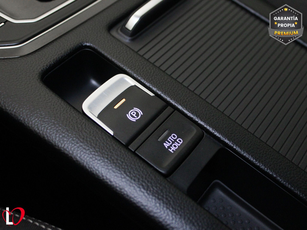 VOLKSWAGEN PASSAT VARIANT 2.0 TDI DSG EXECUTIVE 150 de segunda mano