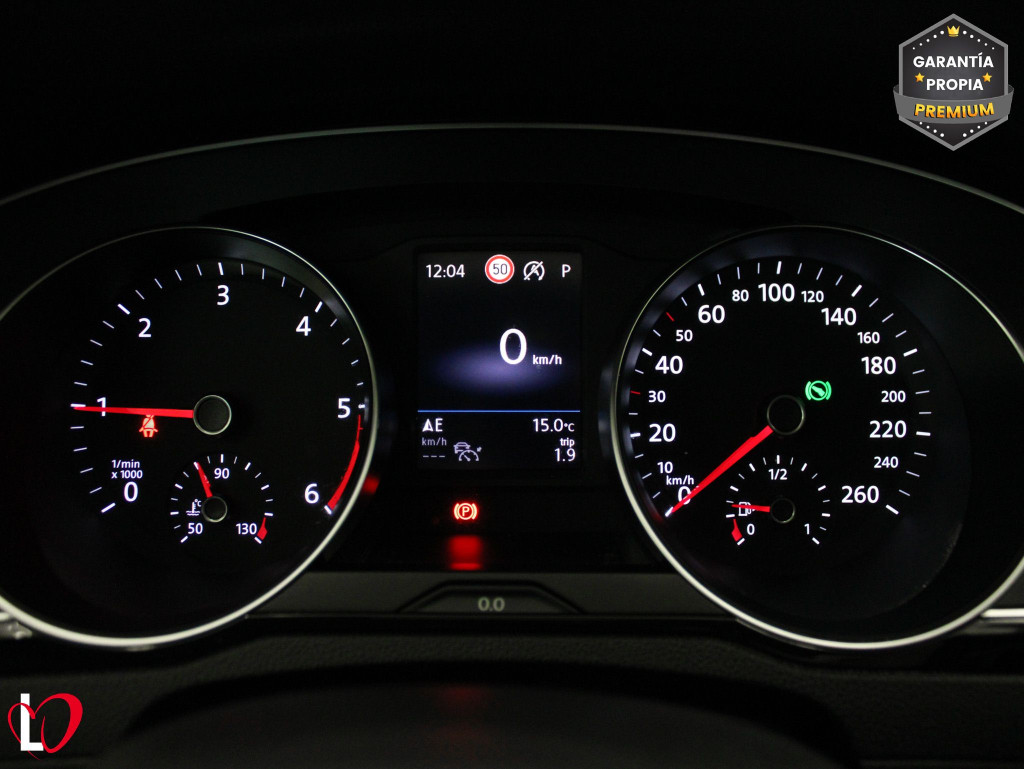 VOLKSWAGEN PASSAT VARIANT 2.0 TDI DSG EXECUTIVE 150 de segunda mano