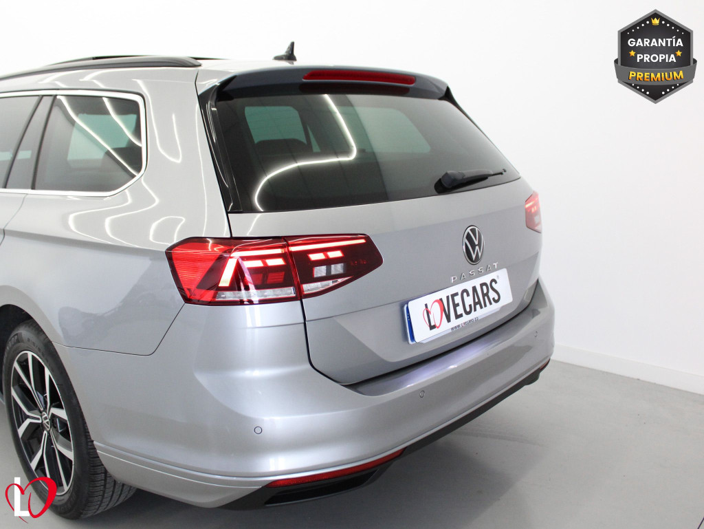VOLKSWAGEN PASSAT VARIANT 2.0 TDI DSG EXECUTIVE + TECHO 150 de segunda mano