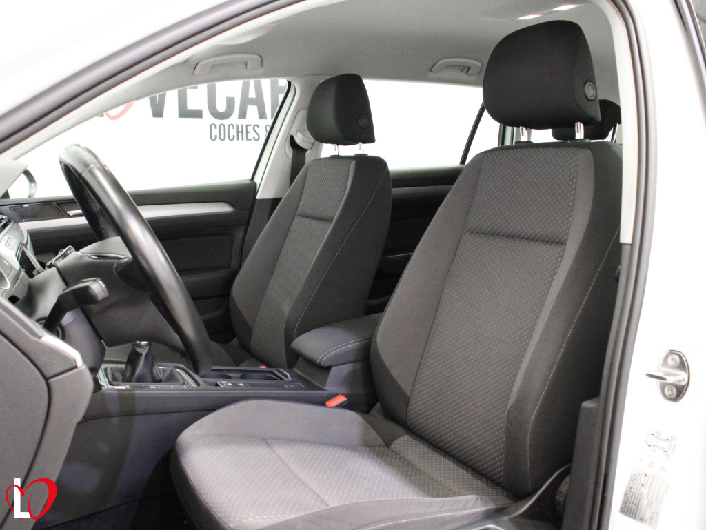 VOLKSWAGEN PASSAT VARIANT 2.0 TDI EDITION 150 de segunda mano