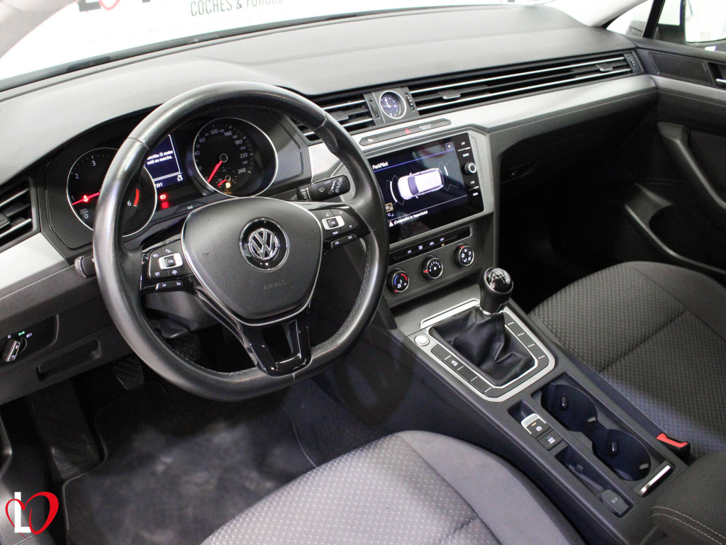 VOLKSWAGEN PASSAT VARIANT 2.0 TDI EDITION 150 de segunda mano
