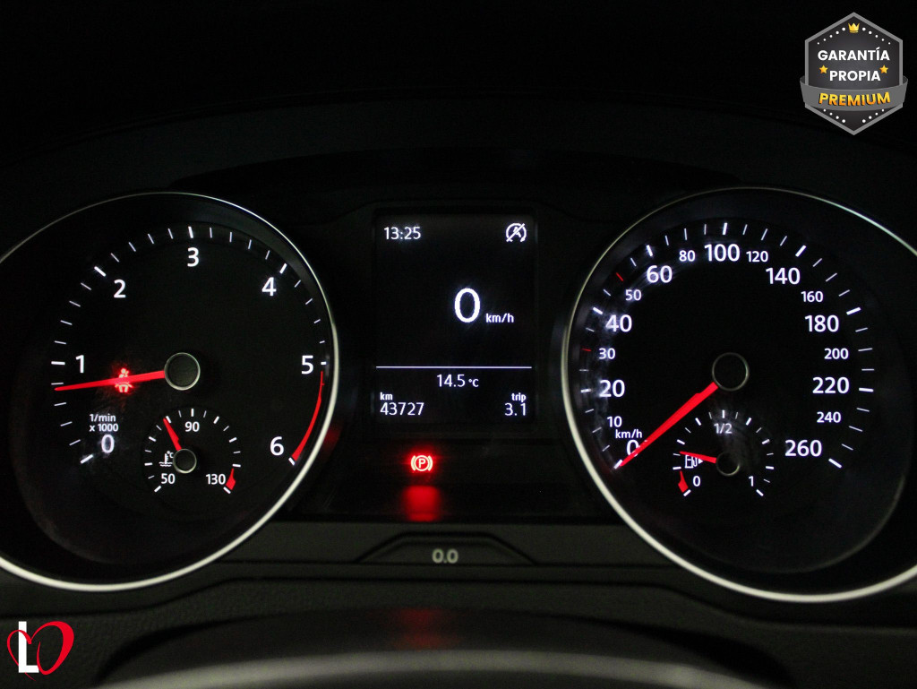 VOLKSWAGEN PASSAT VARIANT VARIANT 2.0 TDI EDITION 6 VEL 150 de segunda mano