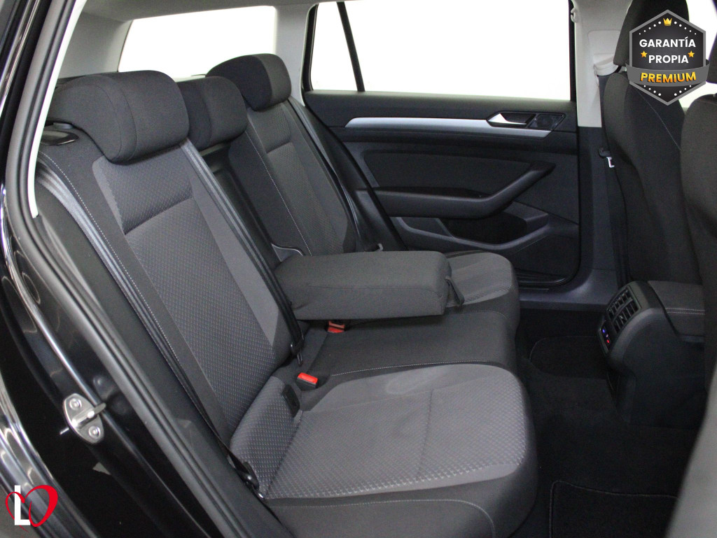 VOLKSWAGEN PASSAT VARIANT VARIANT 2.0 TDI EDITION 6 VEL 150 de segunda mano