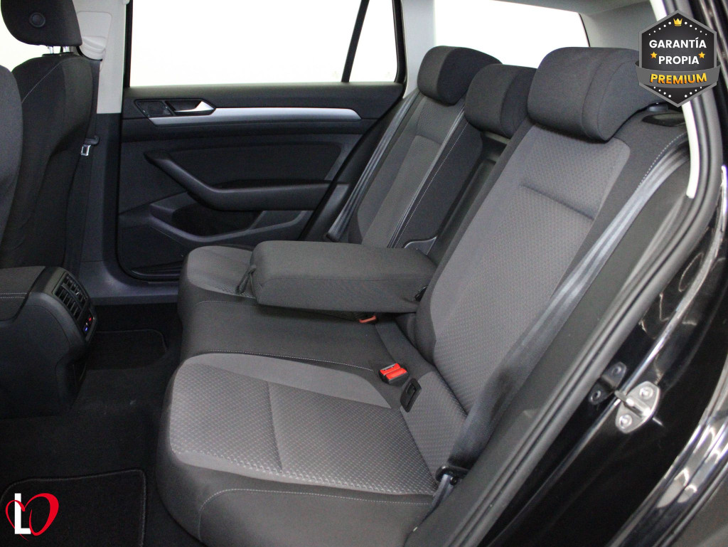 VOLKSWAGEN PASSAT VARIANT VARIANT 2.0 TDI EDITION 6 VEL 150 de segunda mano